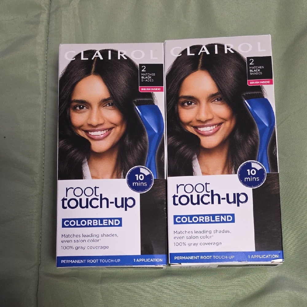 Clairol Root Touch-Up Permanent Hair Color Kit